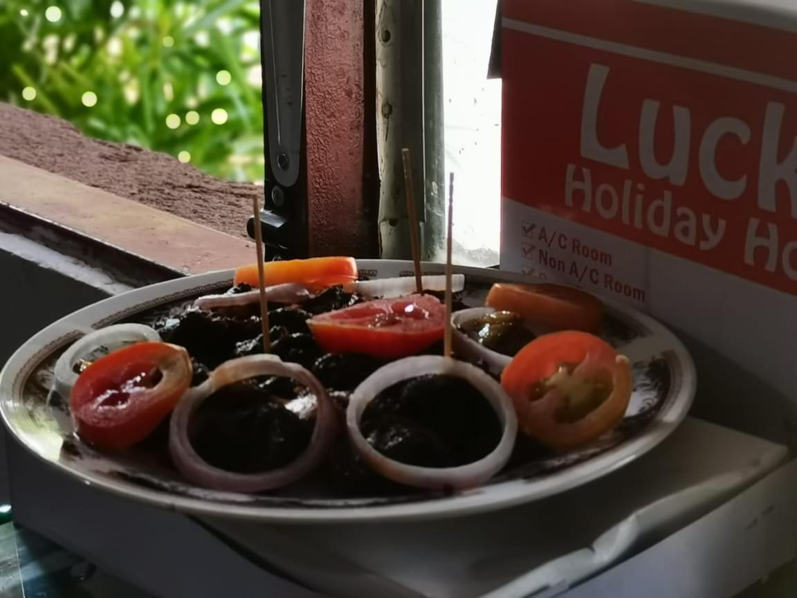 Lucky Holiday Home 아누라다푸라 외부 사진